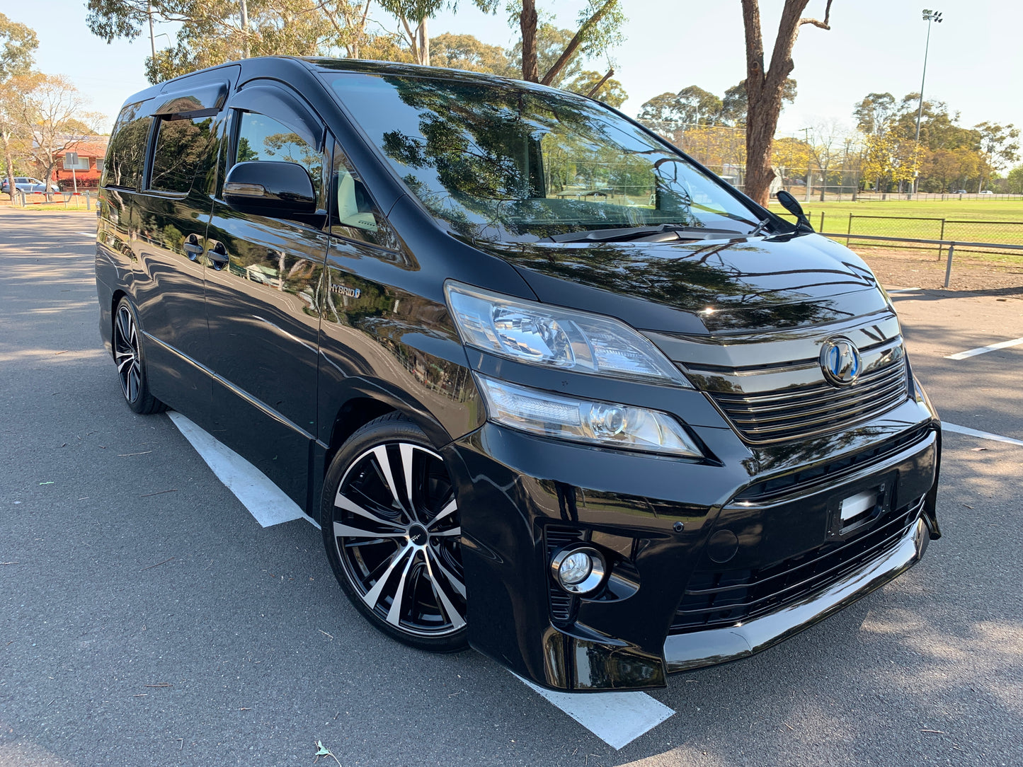 2014 Toyota Velfire Hybrid ZR Luxury E-Four