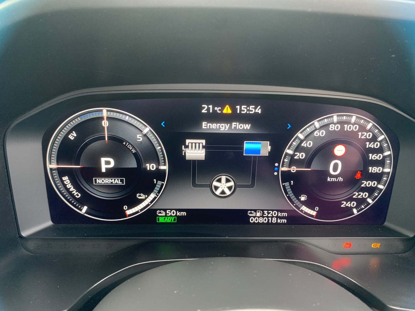 2023 Mitsubishi Outlander Exceed Plug in Hybrid (PHEV)