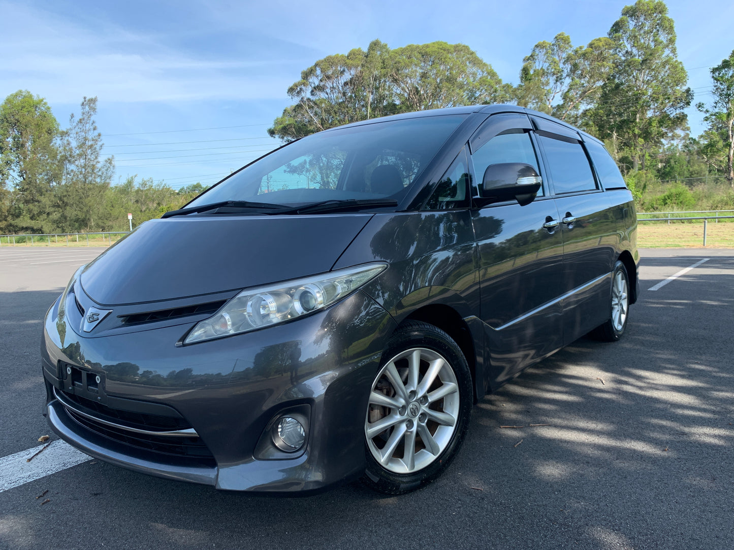 Toyota Estima Aeras 2.4L