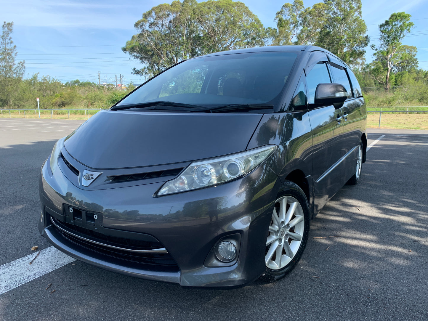 Toyota Estima Aeras 2.4L