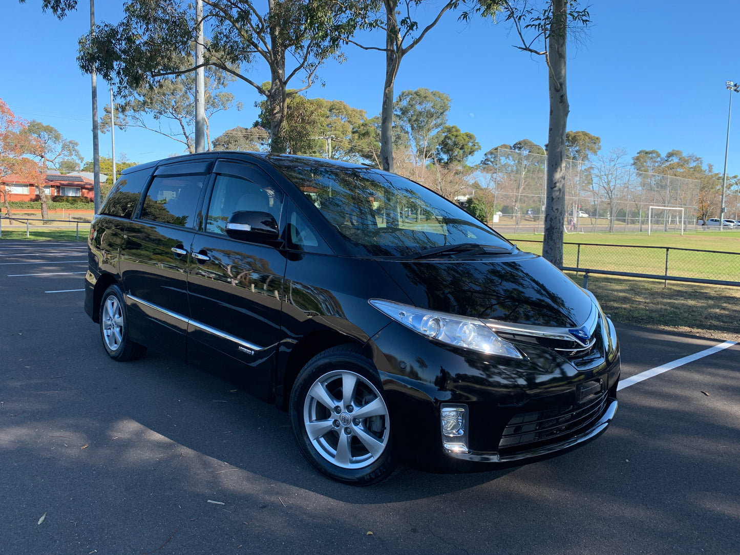 Toyota Estima HV G Edition