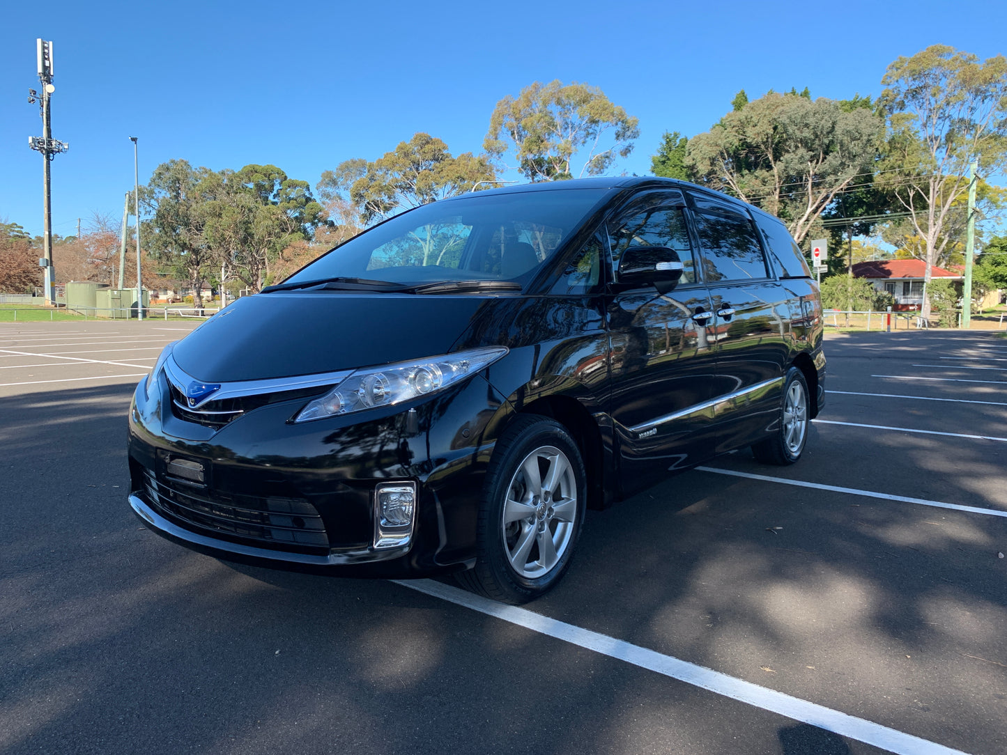 Toyota Estima HV G Edition