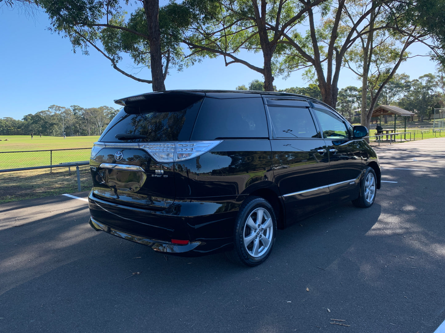 Toyota Estima HV G Edition