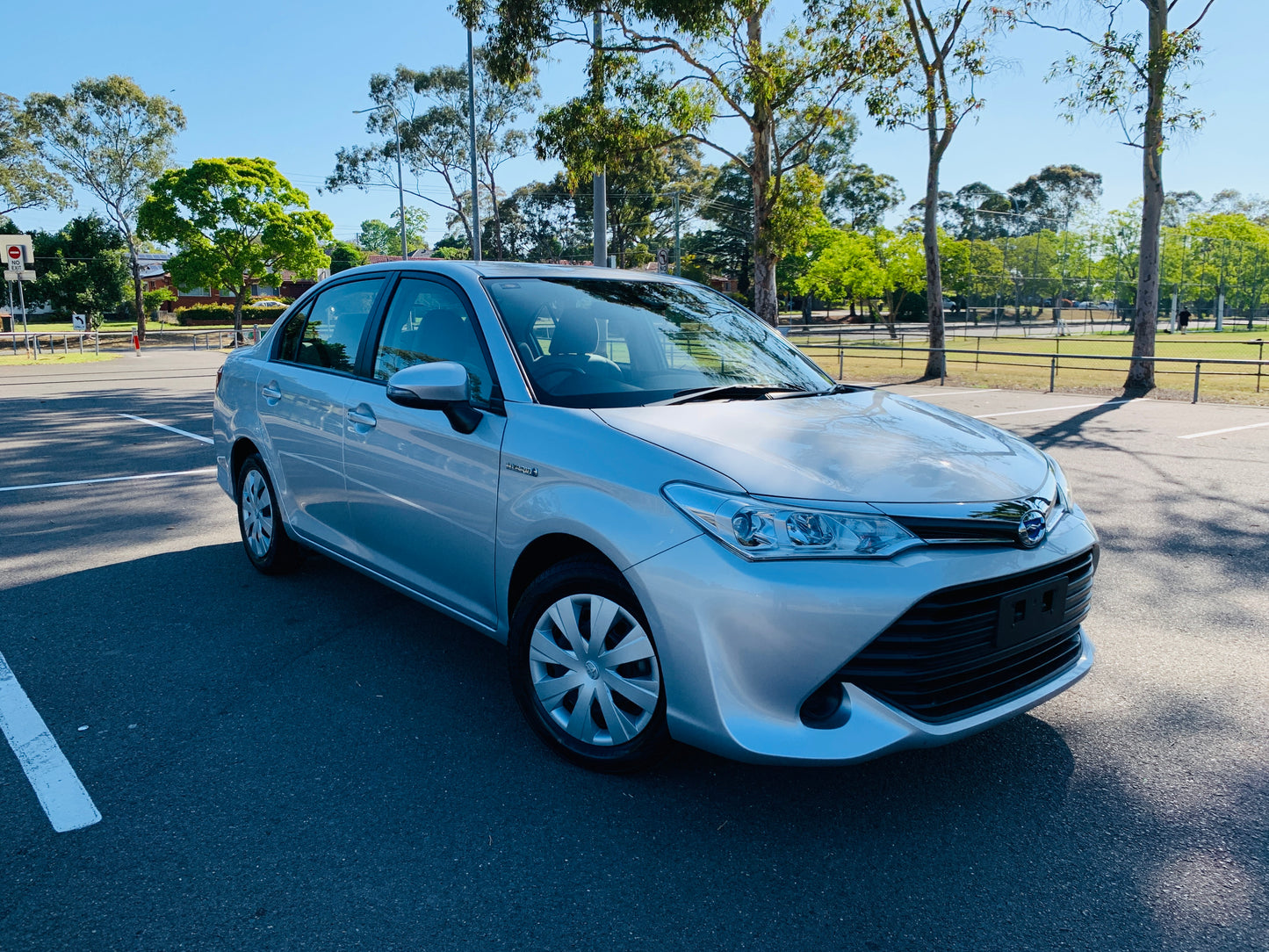 2017 Toyota Corolla Axio Hybrid