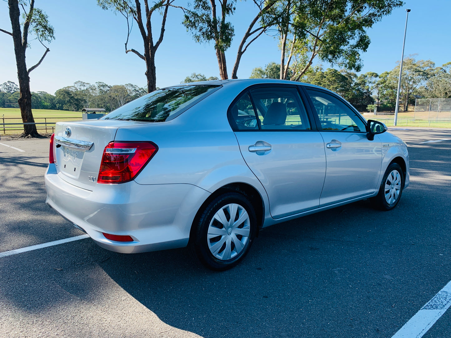 2017 Toyota Corolla Axio Hybrid