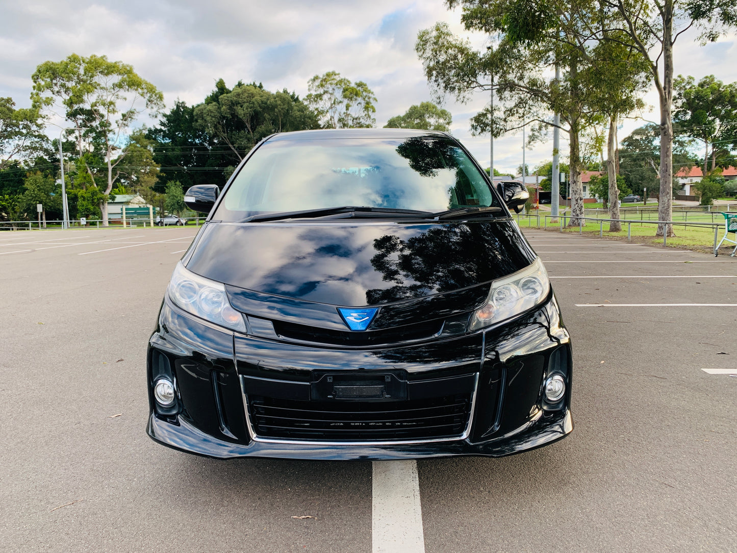 2013 Toyota Estima Aeras Hybrid Premium