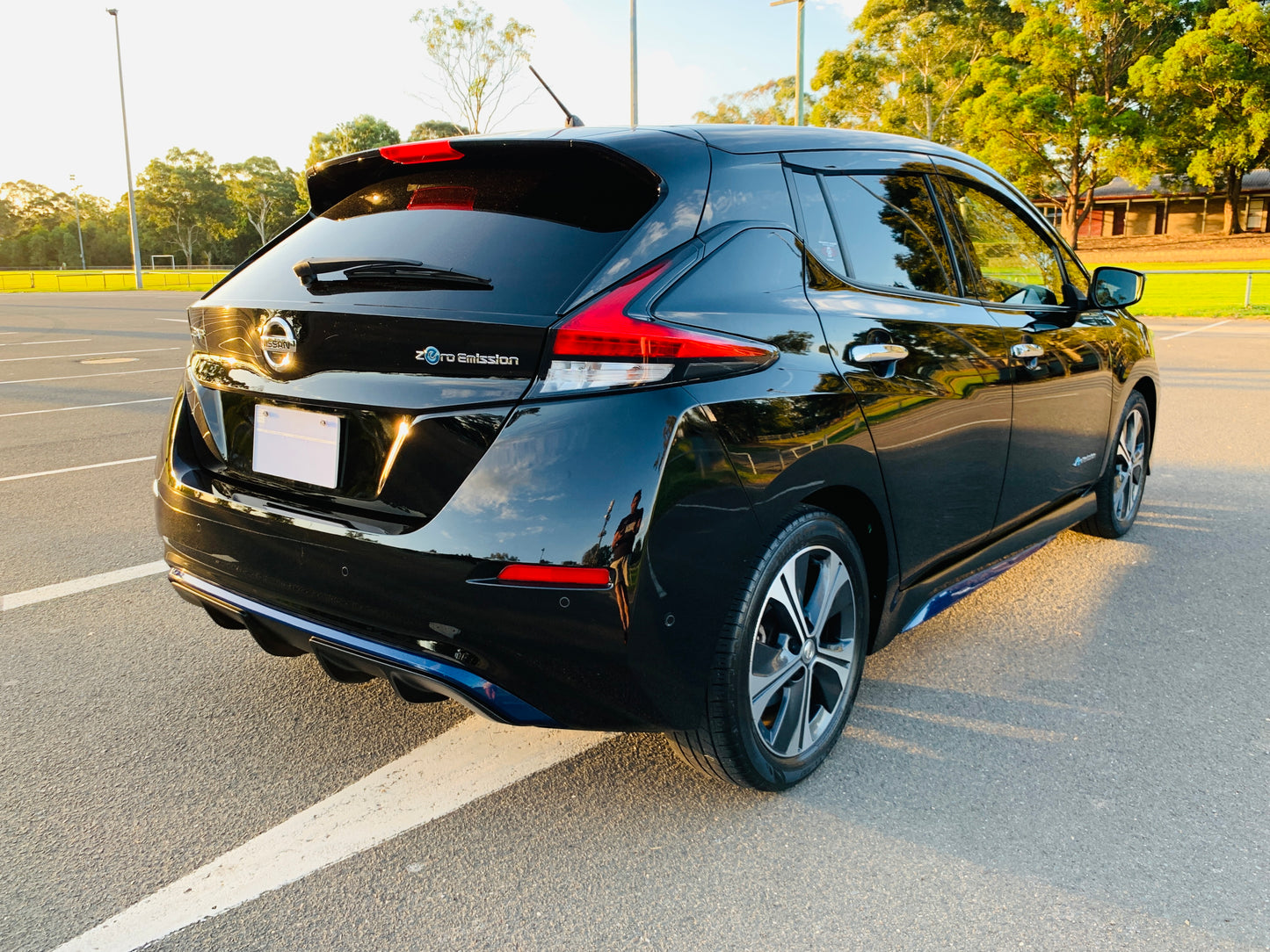 2018 Nissan Leaf ZE1 Electric