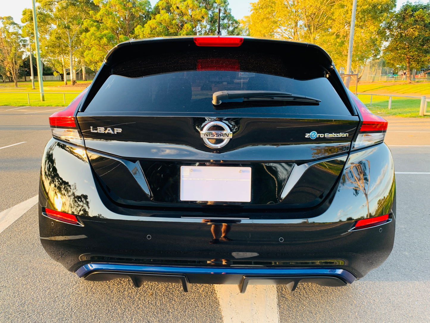 2018 Nissan Leaf ZE1 Electric