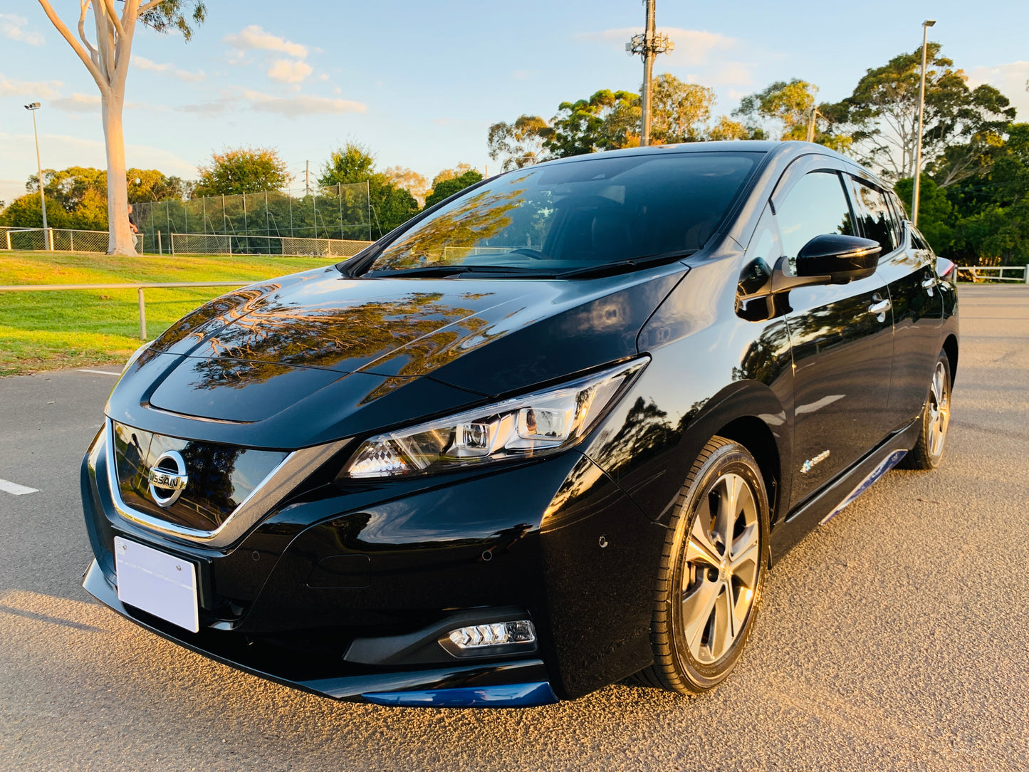 2018 Nissan Leaf ZE1 Electric