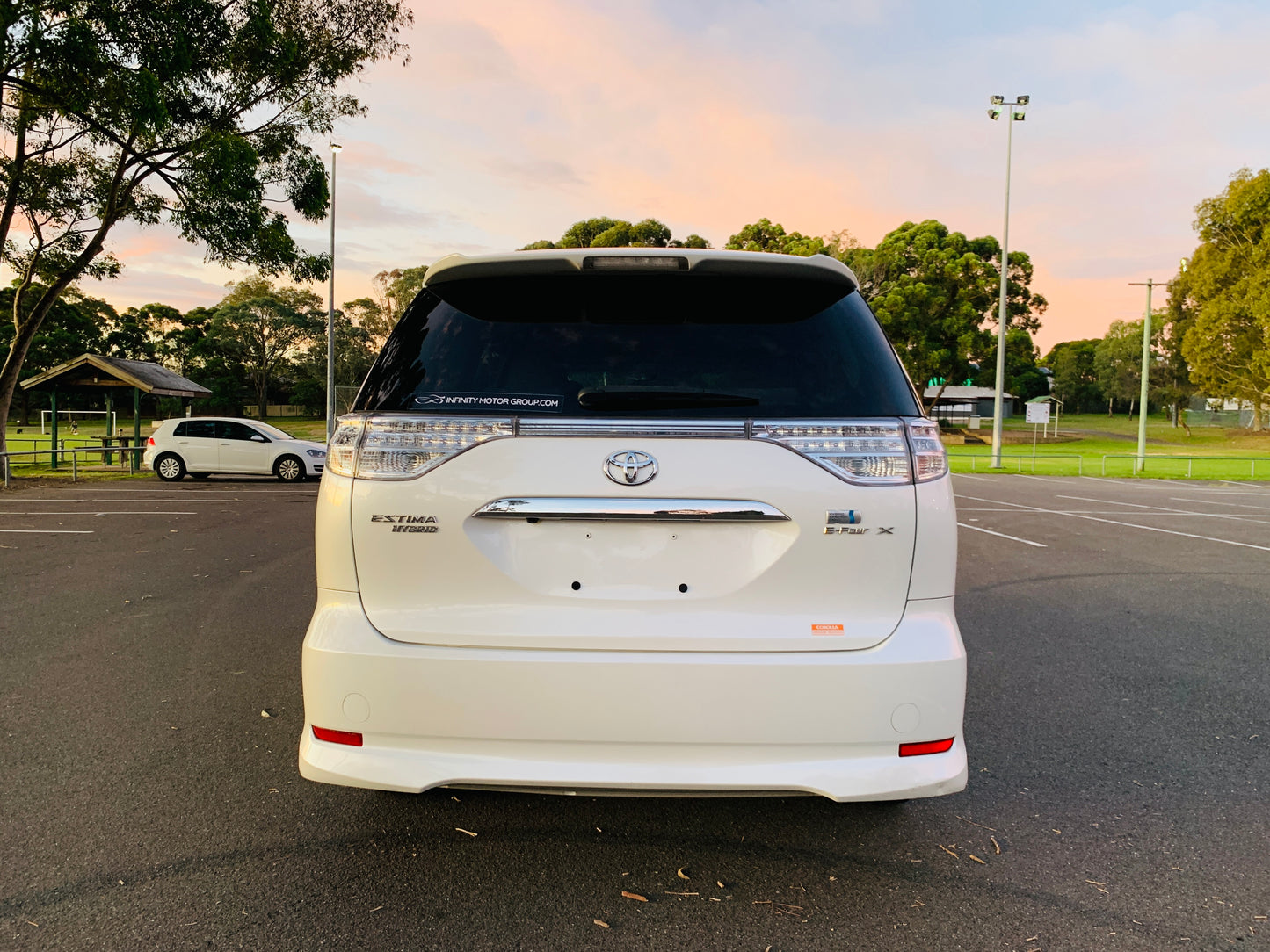 2009 Toyota Estima Hybrid E-Four