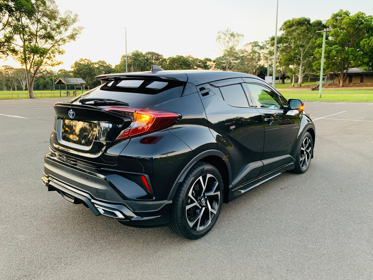 2018 Toyota C-HR Hybrid Koba (Modellista Japan Version)