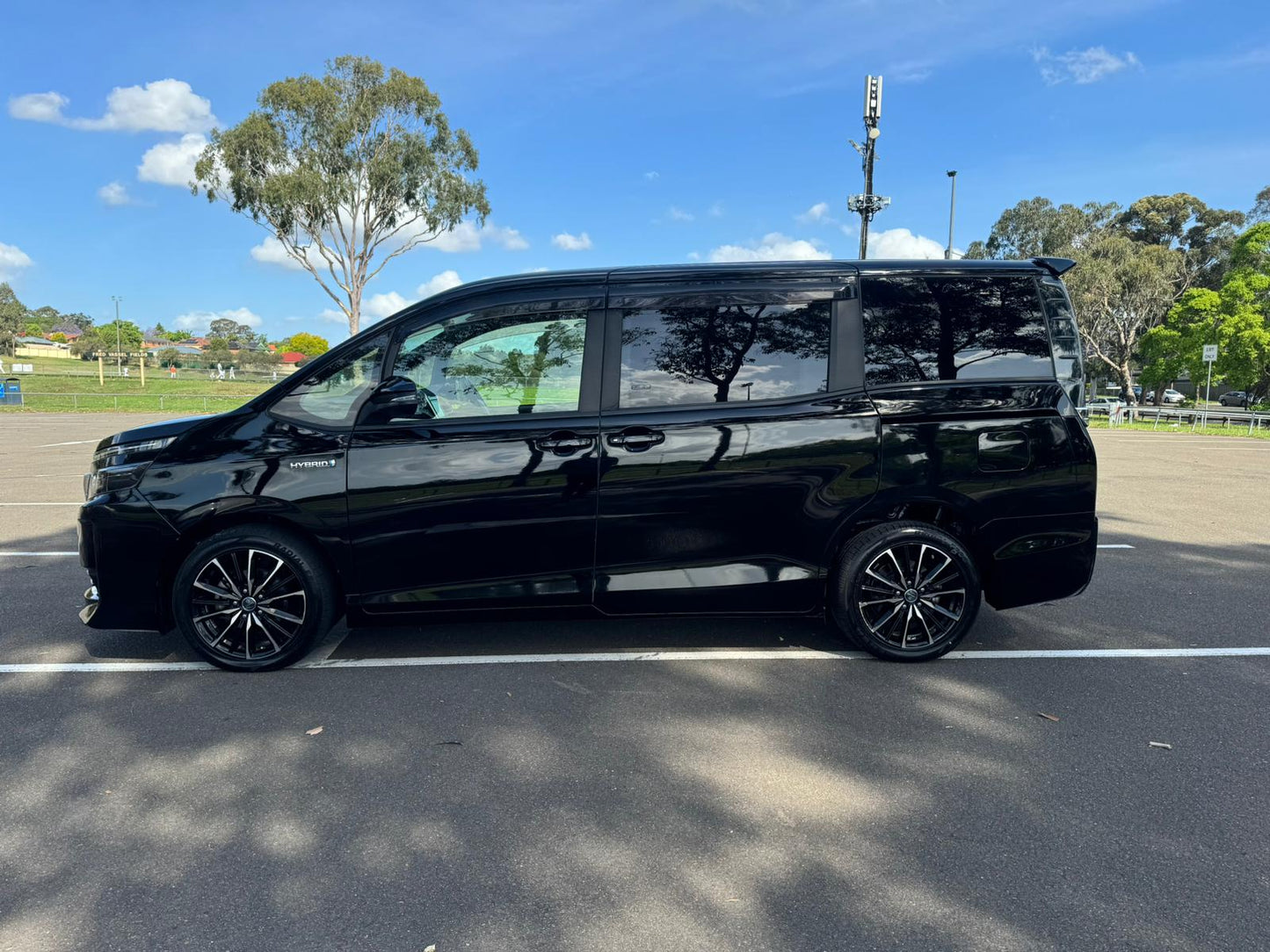 2014 Toyota Voxy Hybrid