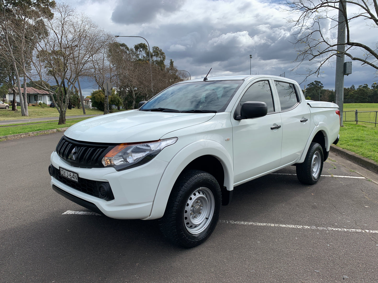 Mitsubishi Triton GLX Double Cab 4X4 MY18