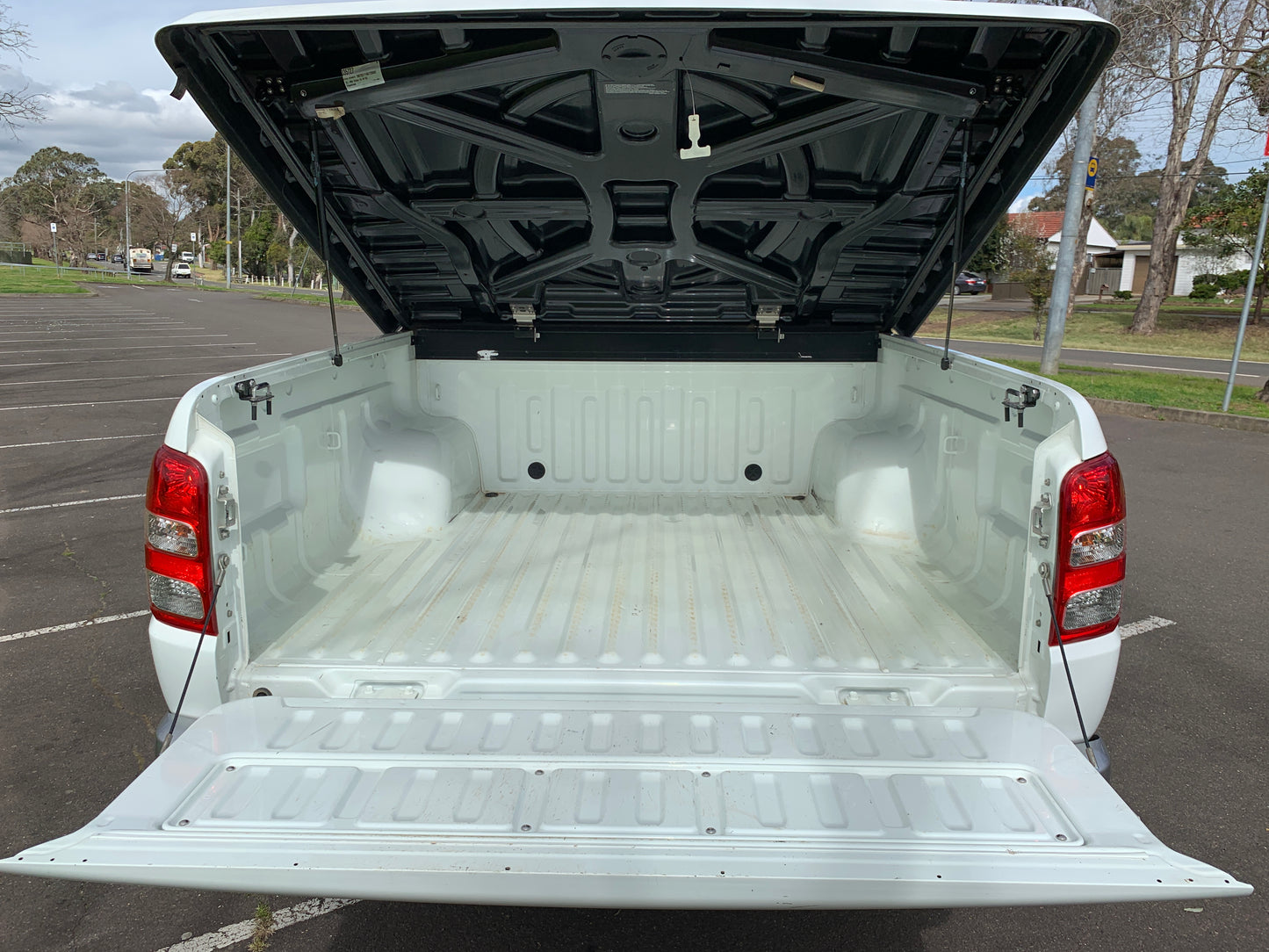 Mitsubishi Triton GLX Double Cab 4X4 MY18