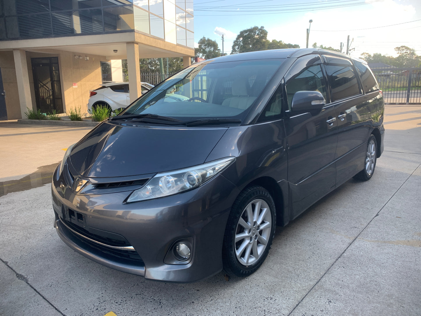 2009 Toyota Estima Aeras ( Low Mileage)