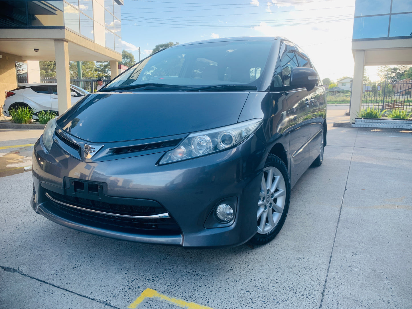 2009 Toyota Estima Aeras ( Low Mileage)